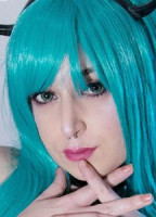 MOONYOURWAIFU