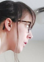 ELLYNAOMIFREE