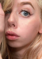 LUXXLOVEXX NUDE