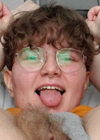 ELLIE_TEASE
