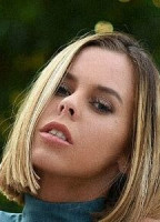 JENNIFERANN NUDE
