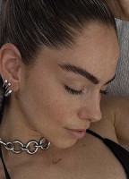 HERSTORYFEED