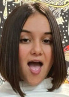 ANA LAURA BENITES