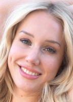 HAYLEY SUMMERS