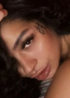 YAZZY98XO