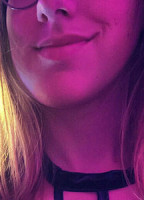 DIE_WEBCAM_SARAH