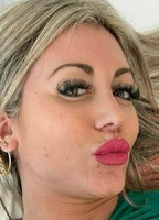 CARLABOOM NUDE