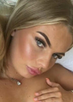 ISSIE COLE