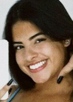 CARINE MALHEIROS