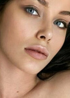 DEAVANCLEGGVIP NUDE