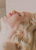 GLUME NUDE