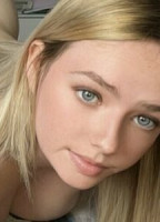 PETITEBLONDEY