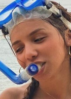RIRI BICHRI