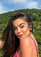 BEATRIZ MICHELLE