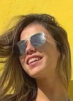 ISABELLE PINHEIRO