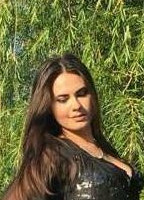 CURVY LADY NUDE