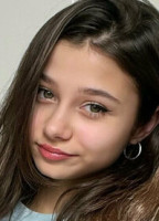 MIA_CANDY_GIRL