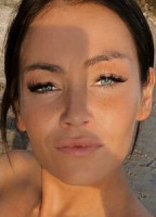 NINA_FOXTROTT