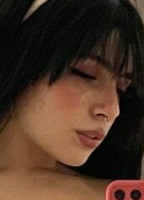 VIOLETALEE01
