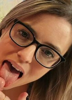 INNOCENTHOTWIFE NUDE