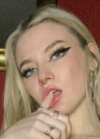 APRILLOVE_UK