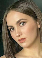 MAUDE APATOW NUDE