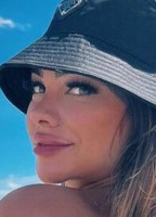 MARIANA FALCONIERE