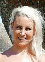 SMILINGDUTCHIE1