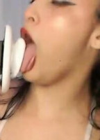 PINKU ASMR NUDE