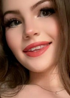 DELLIE ISLA NUDE