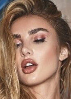 MISS KENZIE ANNE NUDE