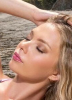 EMILIA MCCARTHY NUDE