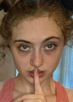 SCARLETHARTT444