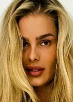 YASMIN BRUNET NUDE