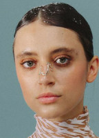 CLAIRE POMMET