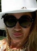 MARA TRAVERSI