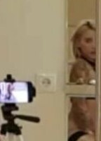 JUJU BRAIS / JULIA ABRAMS NUDE