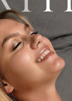 LAYANADEVIS / LAYANA DEVIS NUDE