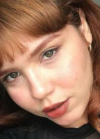 LONELISTGIRL