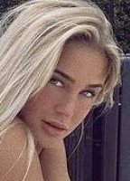 DAPHNEPICKETT18