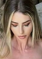 EVE MENTA NUDE