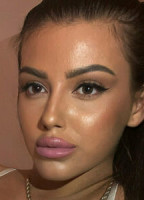 KINKYYVANESSA