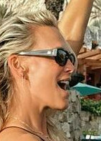 MOLLY SIMS