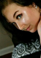 MISSLUNALEEFREE