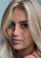 YULIYA FOX