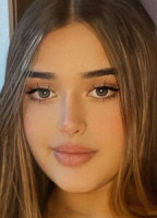 BRUNA LINS