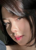 JULIA MAYUMI