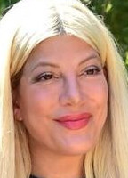 TORI SPELLING I NUDE