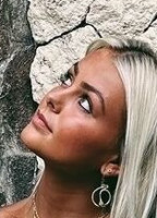 ZAHLIA LEE SHORT NUDE