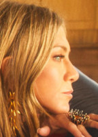 JENNIFER ANISTON NUDE